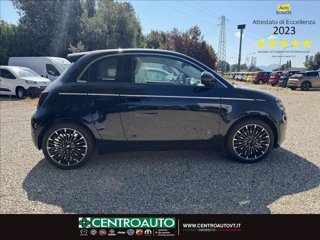 FIAT 500e 3+1 42 kWh La Prima 7