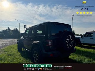 JEEP Wrangler Unlimited 2.0 turbo Sahara auto 4