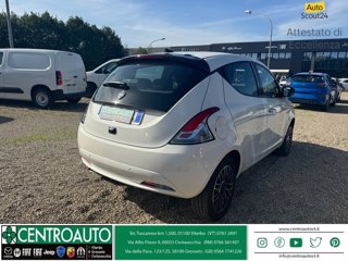 LANCIA Ypsilon 1.0 firefly hybrid Platino s&s 70cv 6