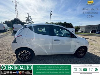 LANCIA Ypsilon 1.0 firefly hybrid Platino s&s 70cv 7