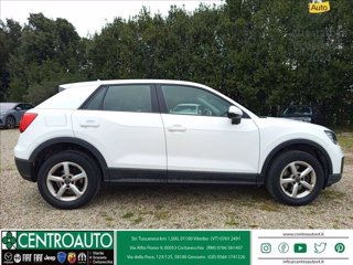 AUDI Q2 1.0 tfsi Business 7